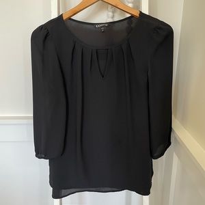 Black 3/4 sleeve keyhole work top, express, size XS